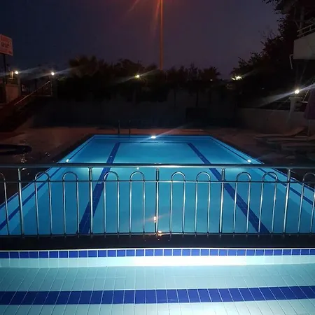 Kestel Seaview Appartement *